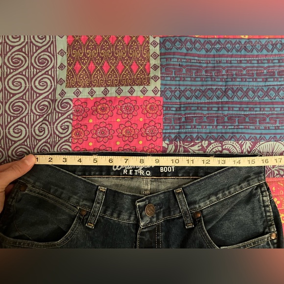 WRANGLER RETRO RIVER WASH SLIM BOOT CUT 77MWZRW fits 32”W - Picture 6 of 13